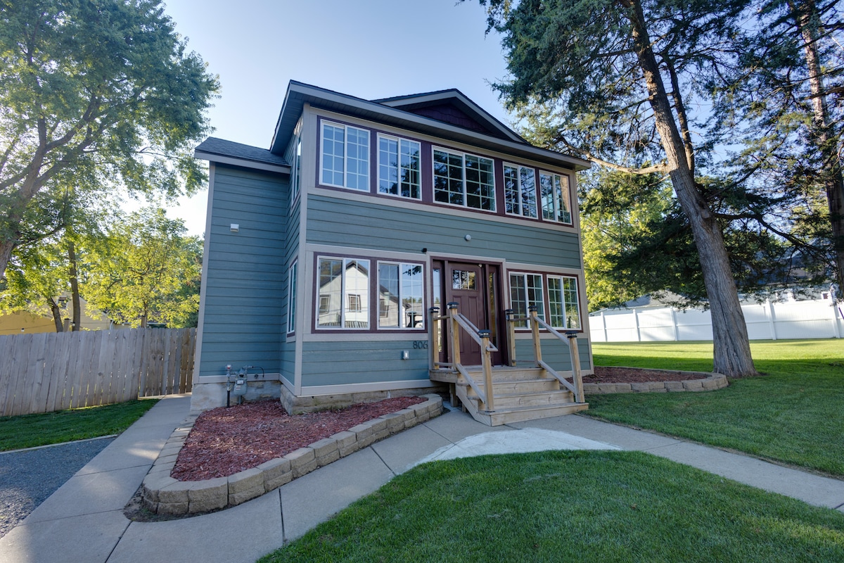 Hidden Gem exterior